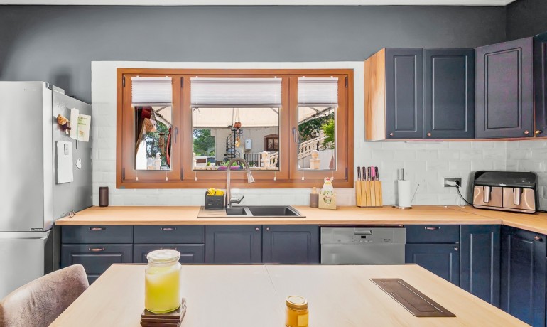 Herverkoop - Finca / Landgoed -
Torremendo