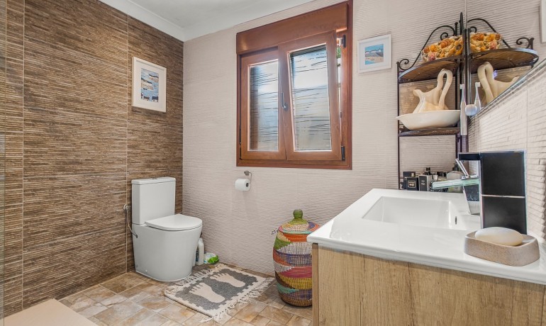 Herverkoop - Finca / Landgoed -
Torremendo