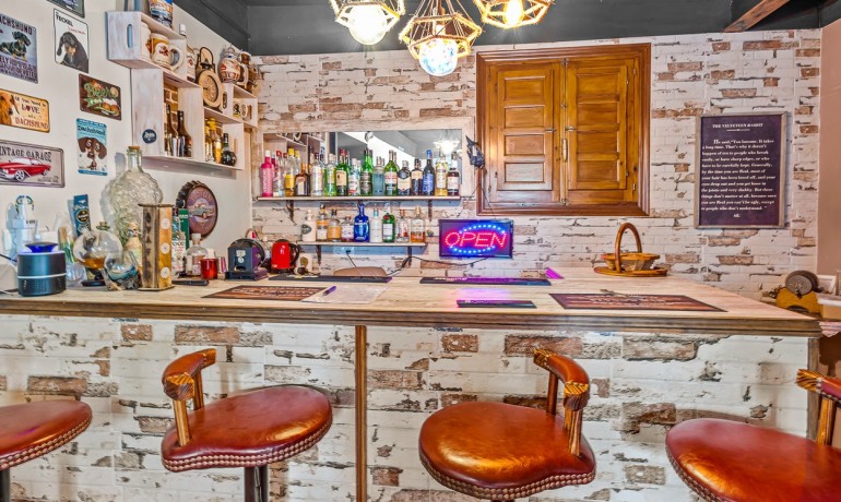 Herverkoop - Finca / Landgoed -
Torremendo