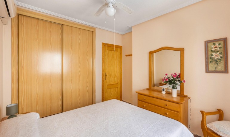 Venta - Apartamento / piso -
Los Alcázares - Centro