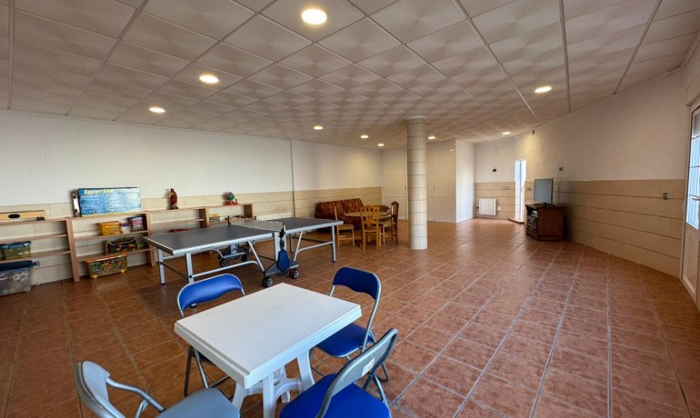 Venta - Casa -
Los Montesinos