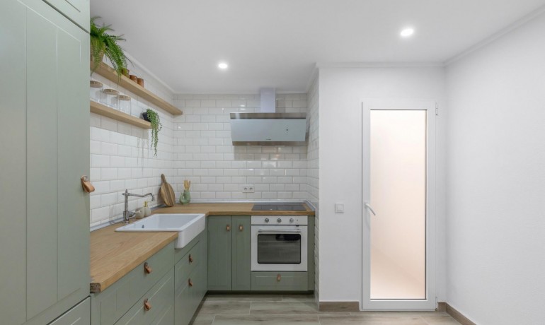 Venta - Apartamento / piso -
Torrevieja - torrevieja