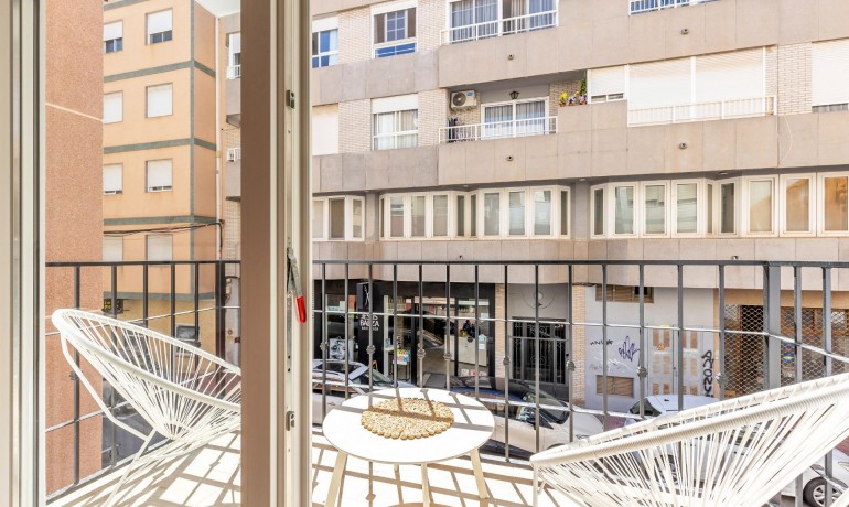 Venta - Apartamento / piso -
Torrevieja - torrevieja