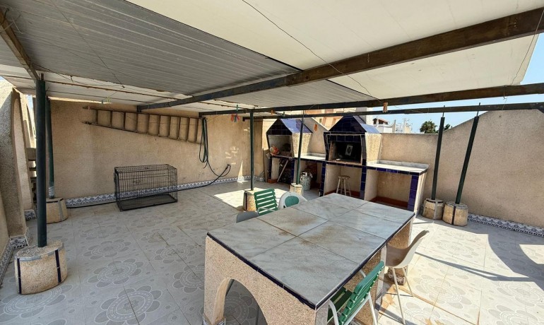 Herverkoop - Huis -
Torrevieja* - Carrefour