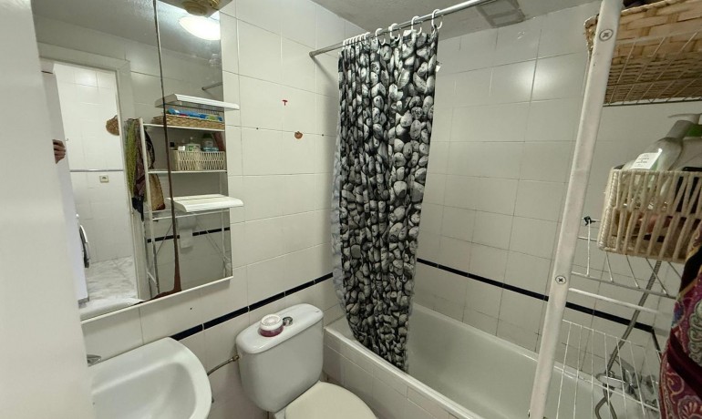 Herverkoop - Huis -
Torrevieja* - Carrefour