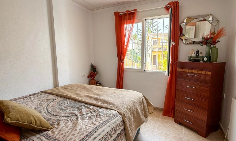 Herverkoop - Villa -
Orihuela Costa* - Orihuela Costa Alicante