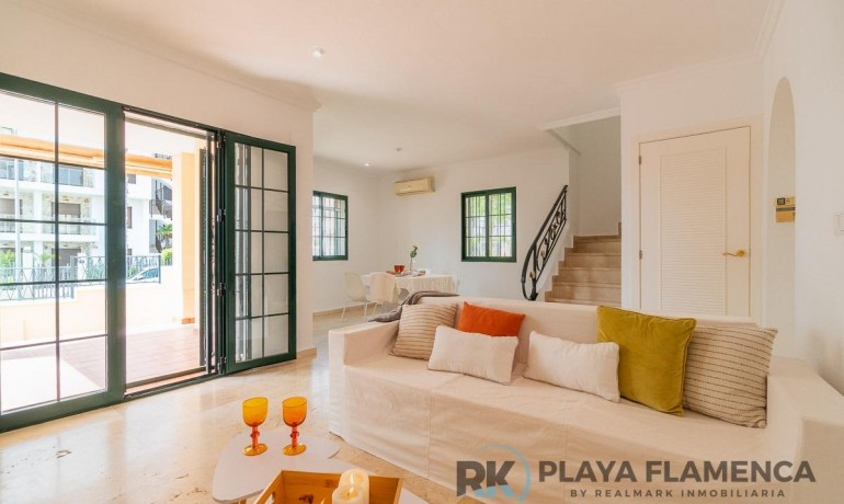 Herverkoop - Villa -
Orihuela Costa* - Villamartín-Las Filipinas