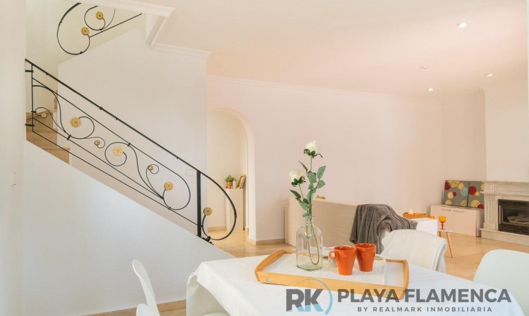 Herverkoop - Villa -
Orihuela Costa* - Villamartín-Las Filipinas