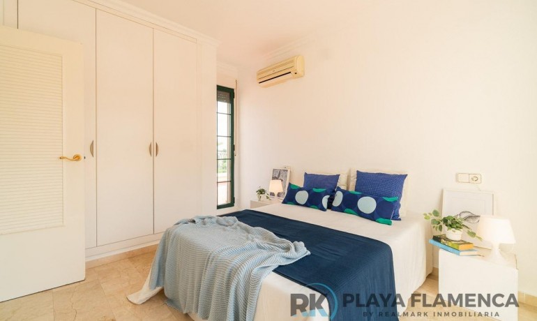 Herverkoop - Villa -
Orihuela Costa* - Villamartín-Las Filipinas