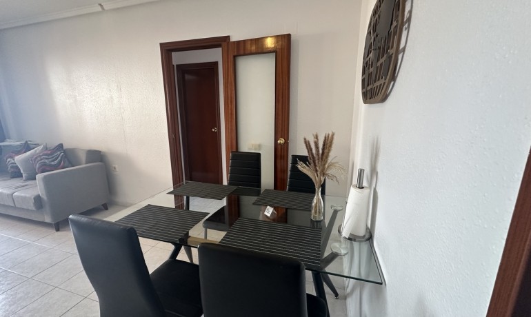 Herverkoop - Appartement / Flat -
Torrevieja* - Torrevieja