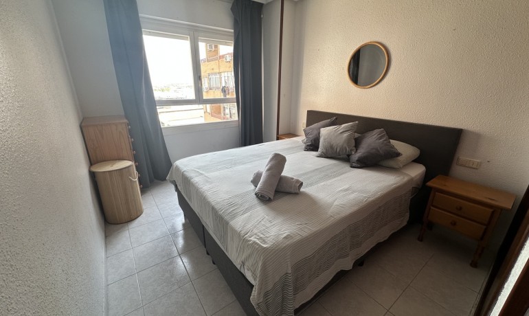 Herverkoop - Appartement / Flat -
Torrevieja* - Torrevieja