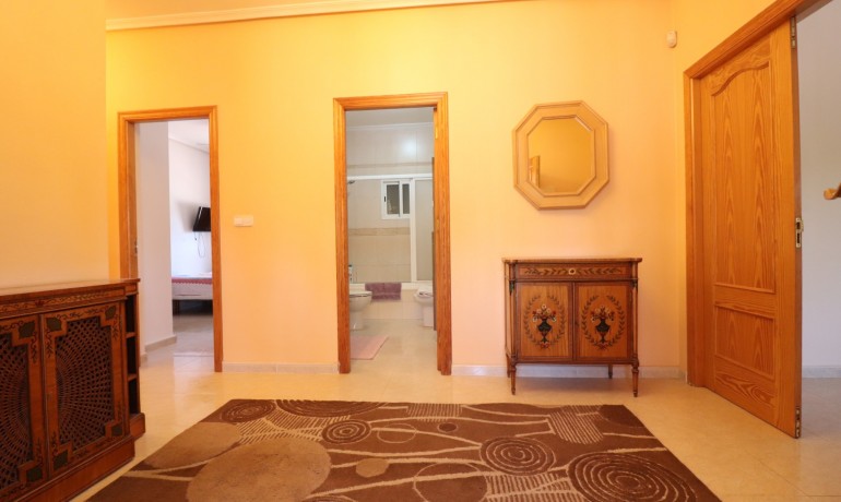 Herverkoop - Finca / Landgoed -
Catral* - Catral - Country