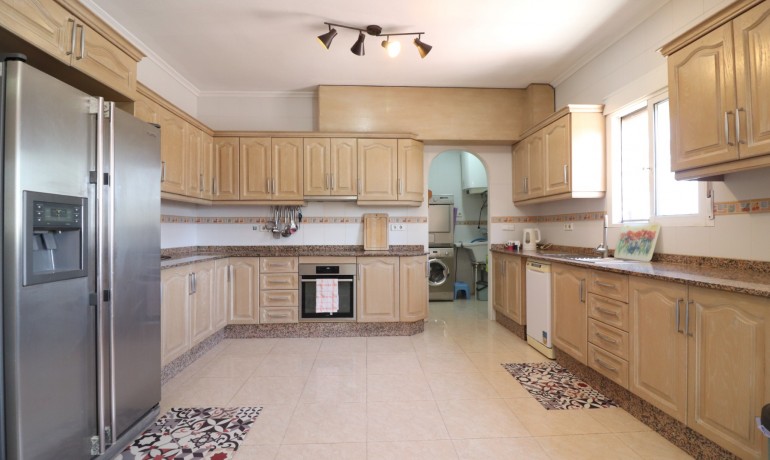 Herverkoop - Finca / Landgoed -
Catral* - Catral - Country