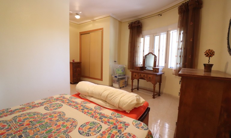 Herverkoop - Finca / Landgoed -
Catral* - Catral - Country