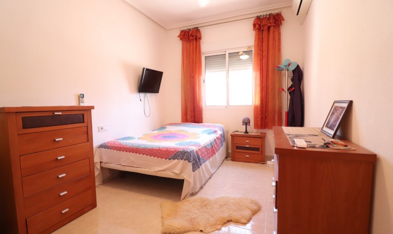 Herverkoop - Finca / Landgoed -
Catral* - Catral - Country