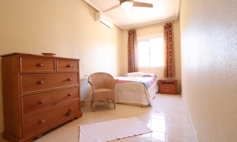 Herverkoop - Finca / Landgoed -
Catral* - Catral - Country