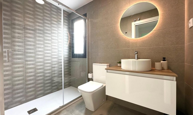 Herverkoop - Appartement / Flat -
Los Alcázares* - Santa Rosalia Lake and Life Resort