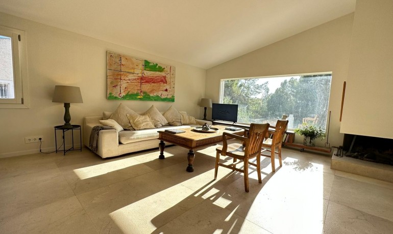 Herverkoop - Villa -
Costa de la Calma - Calvià