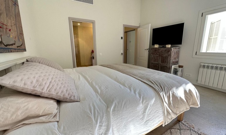 Herverkoop - Villa -
Costa de la Calma - Calvià