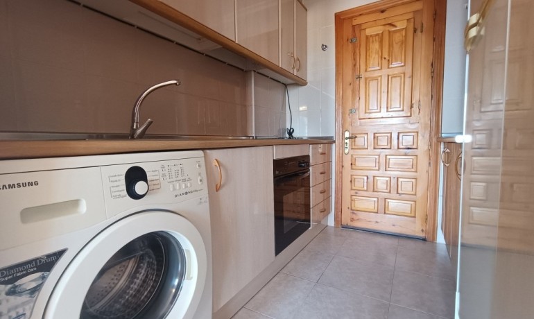 Revente - Appartement / Flat -
Torrevieja* - Torrevieja