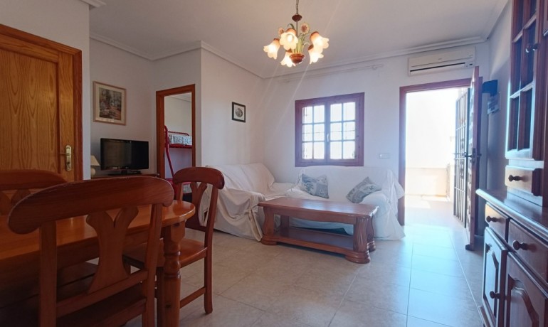 Revente - Appartement / Flat -
Torrevieja* - Torrevieja