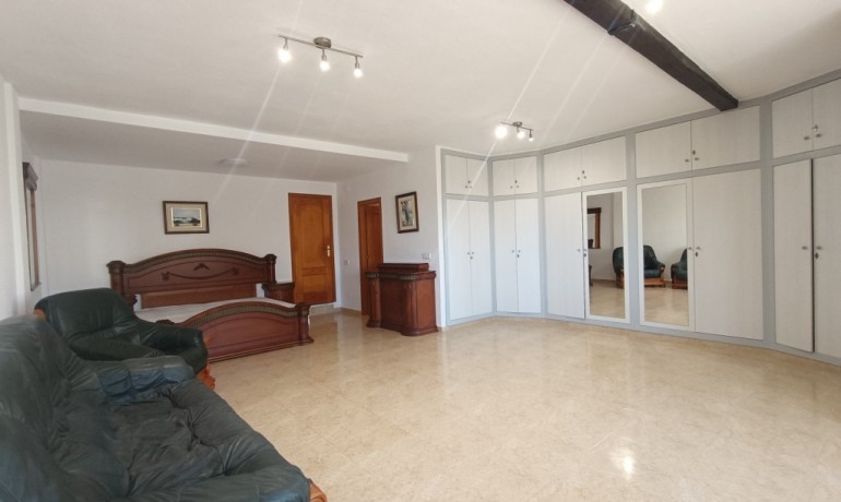 Revente - Appartement / Flat -
Torrevieja* - Torrevieja
