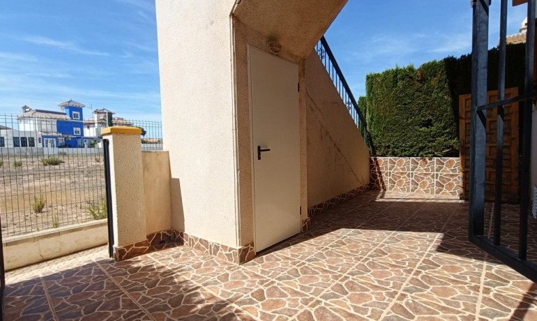 Revente - Appartement / Flat -
Torrevieja* - Torrevieja