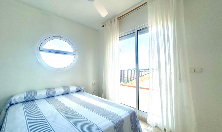 Herverkoop - Huis -
Orihuela Costa* - Campoamor