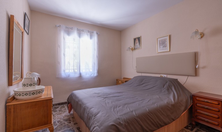 Herverkoop - Finca Country Property -
Bocairent - Inland