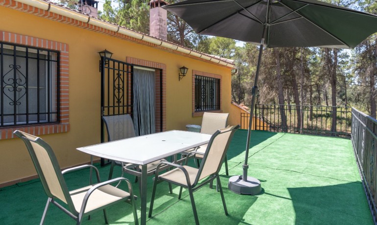 Herverkoop - Finca Country Property -
Bocairent - Inland