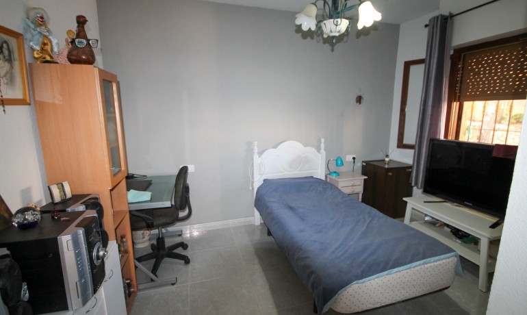 Herverkoop - Villa -
Orihuela Costa* - Orihuela Costa Alicante