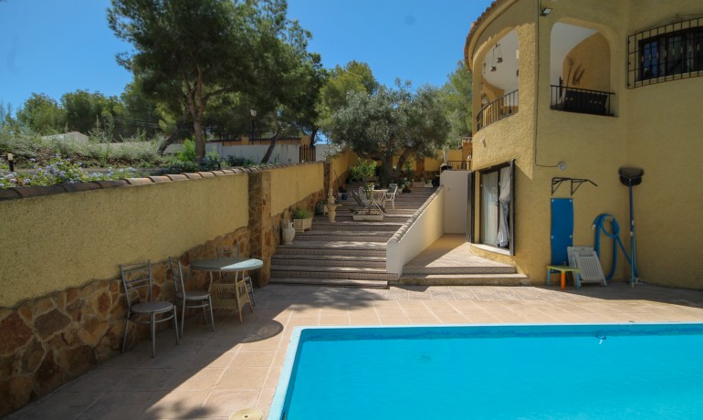 Herverkoop - Villa -
Orihuela Costa* - Orihuela Costa Alicante