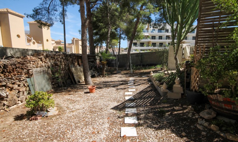 Herverkoop - Villa -
Orihuela Costa* - Orihuela Costa Alicante