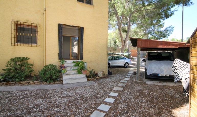 Herverkoop - Villa -
Orihuela Costa* - Orihuela Costa Alicante