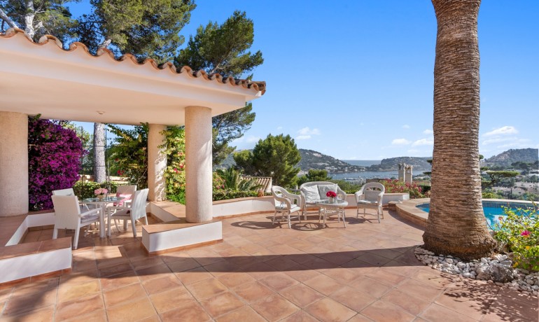 Herverkoop - Villa -
Port d'Andratx - Andratx