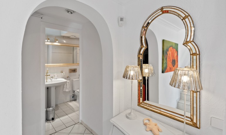 Herverkoop - Villa -
Port d'Andratx - Andratx