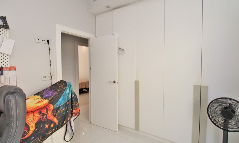 Venta - Villa -
Villamartin