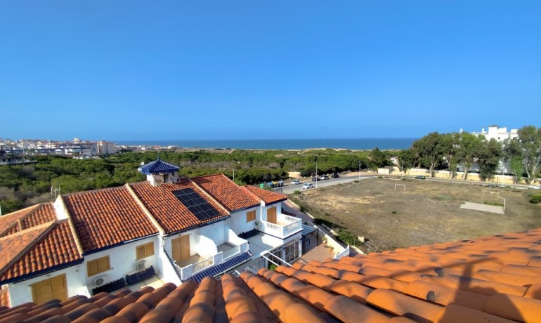 Herverkoop - Appartement / Flat -
Torrevieja* - Torrevieja