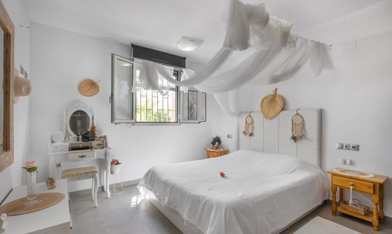 Herverkoop - Appartement / Flat -
La Mata - Playa