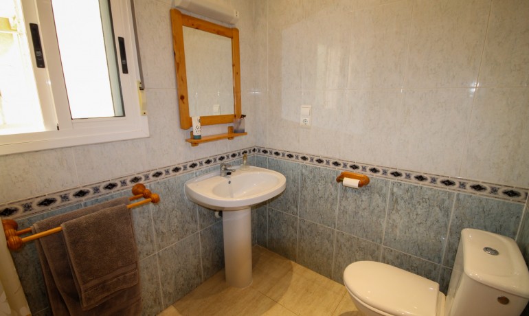 Herverkoop - Villa -
San Miguel de Salinas* - San Miguel de Salinas Alicante