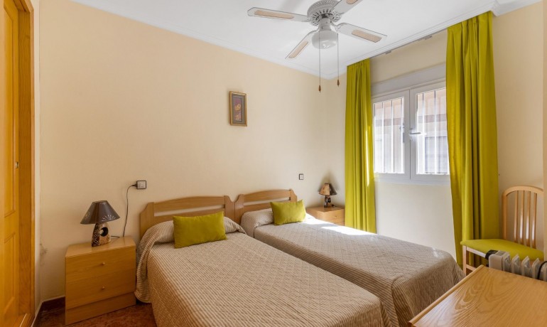 Herverkoop - Appartement / Flat -
Torrevieja* - Playa de los locos