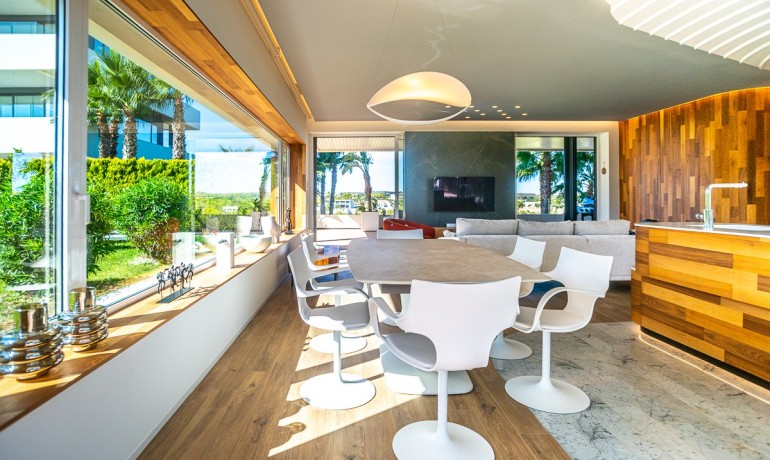 Herverkoop - Appartement / Flat -
Orihuela* - LAS COLINAS GOLF RESORT