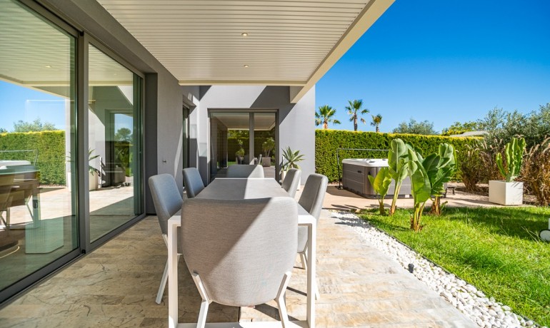 Herverkoop - Appartement / Flat -
Orihuela* - LAS COLINAS GOLF RESORT