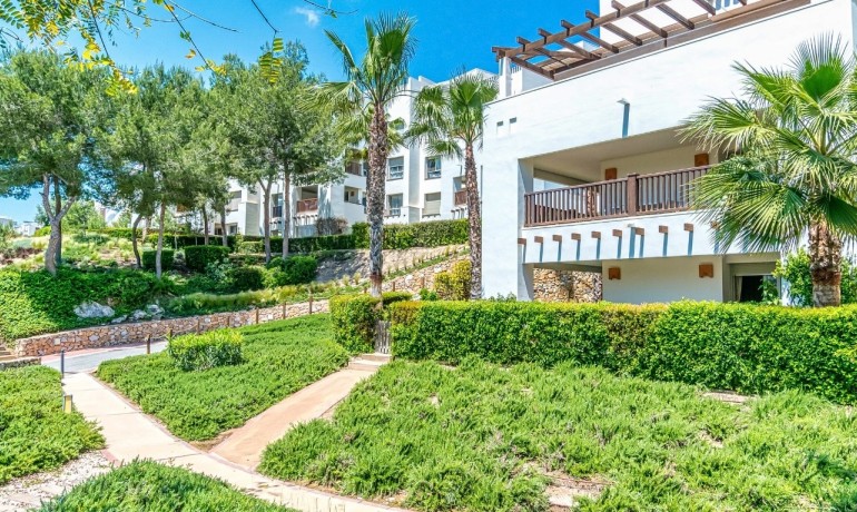 Herverkoop - Appartement / Flat -
Orihuela Costa* - LAS COLINAS GOLF RESORT