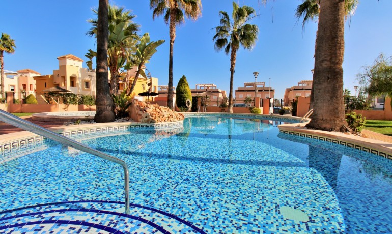 Herverkoop - Appartement / Flat -
Punta Prima* - Punta Prima