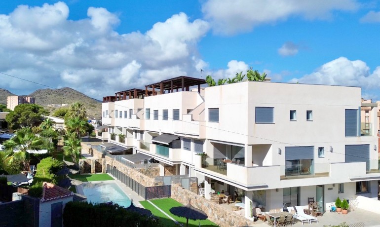 Venta - Apartamento / piso -
Cabo de Palos