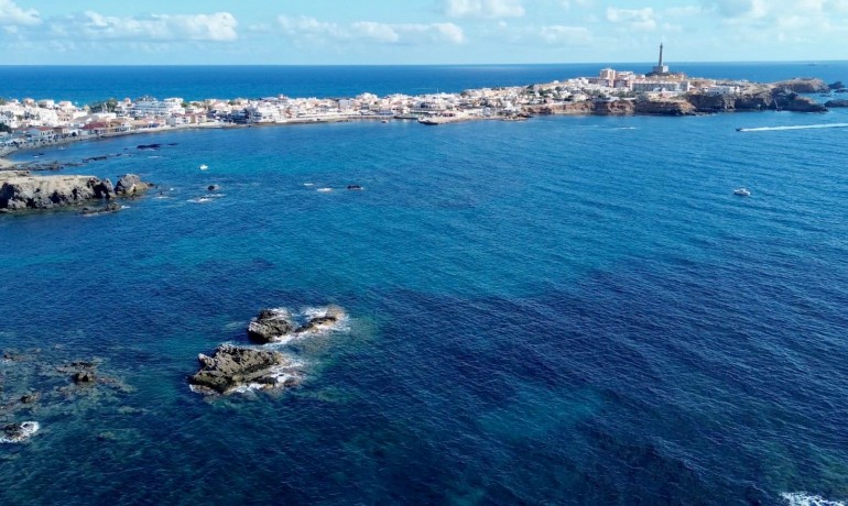 Venta - Apartamento / piso -
Cabo de Palos