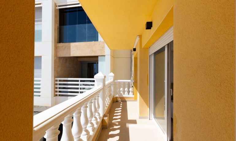 Herverkoop - Appartement / Flat -
Torrevieja* - La Mata pueblo