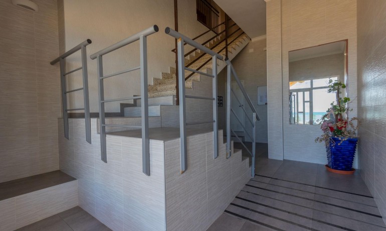 Herverkoop - Appartement / Flat -
Torrevieja* - La Mata pueblo