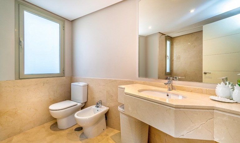 Herverkoop - Appartement / Flat -
Las Colinas Golf - Las Colinas Golf Resort